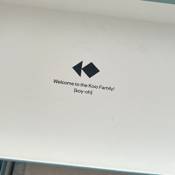 Koio “Capri” stone color, three velcro strap sneakers. - Picture 13 of 14